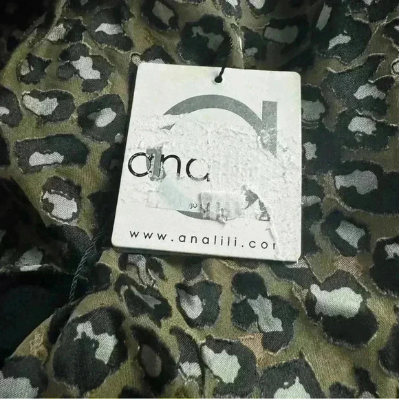 NWT Analili Women’s S Tunic Silk Blend Animal Print Cold Shoulder Long Sleeve - Picture 8 of 11